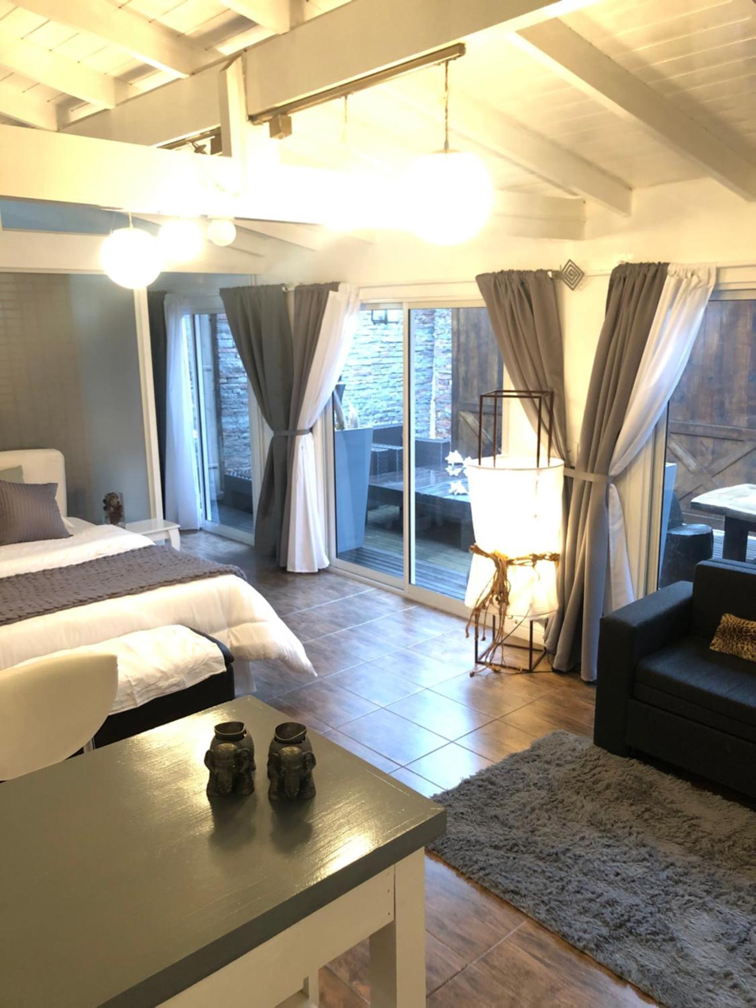 Bed and Breakfast Cool Clima Olivos Exterior foto