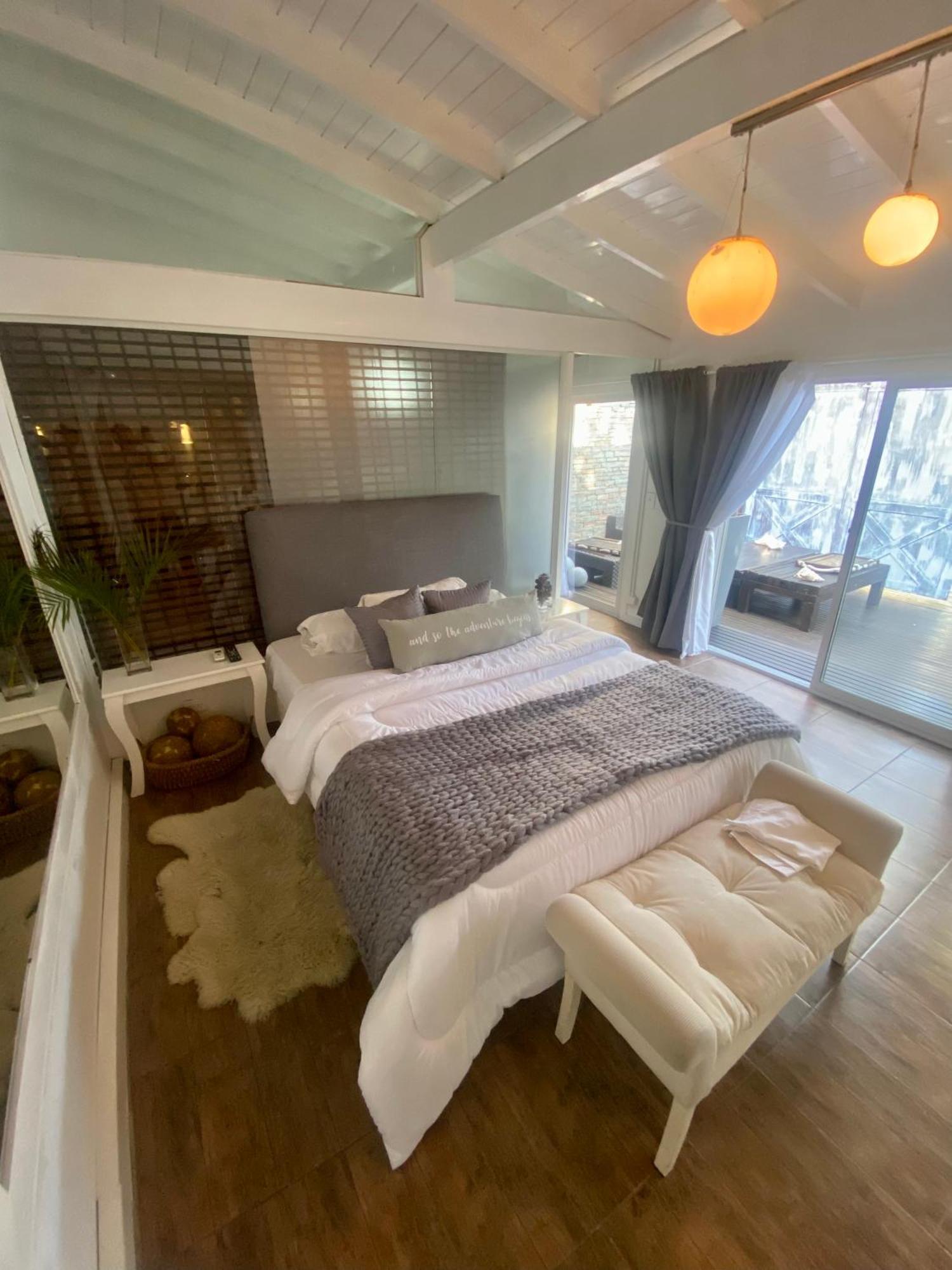 Bed and Breakfast Cool Clima Olivos Exterior foto