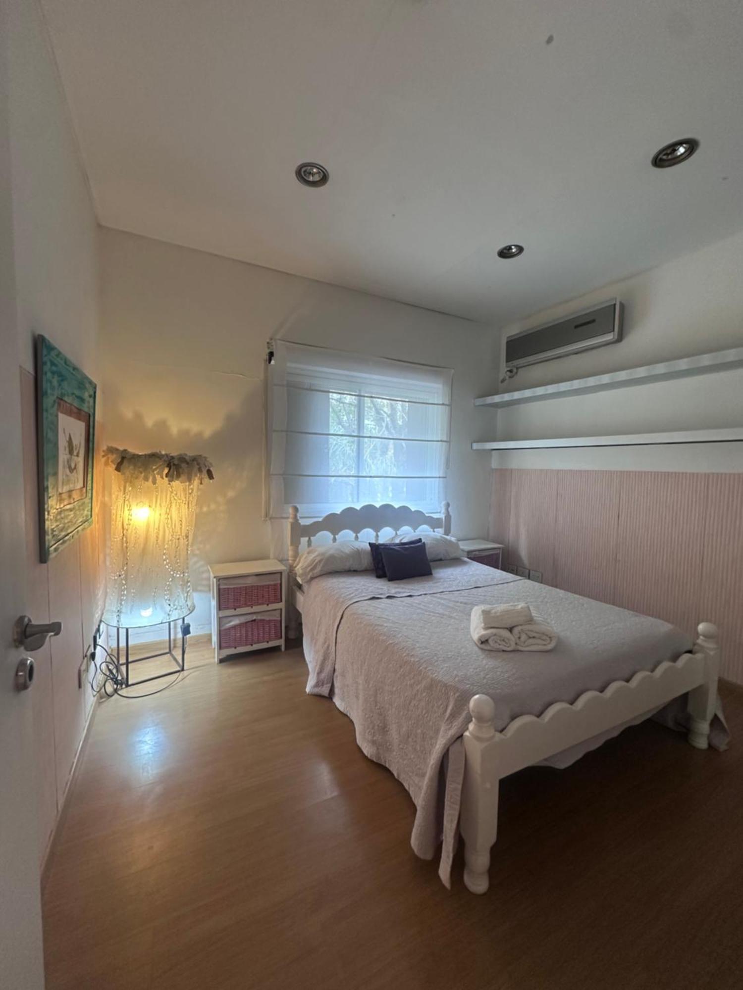 Bed and Breakfast Cool Clima Olivos Exterior foto